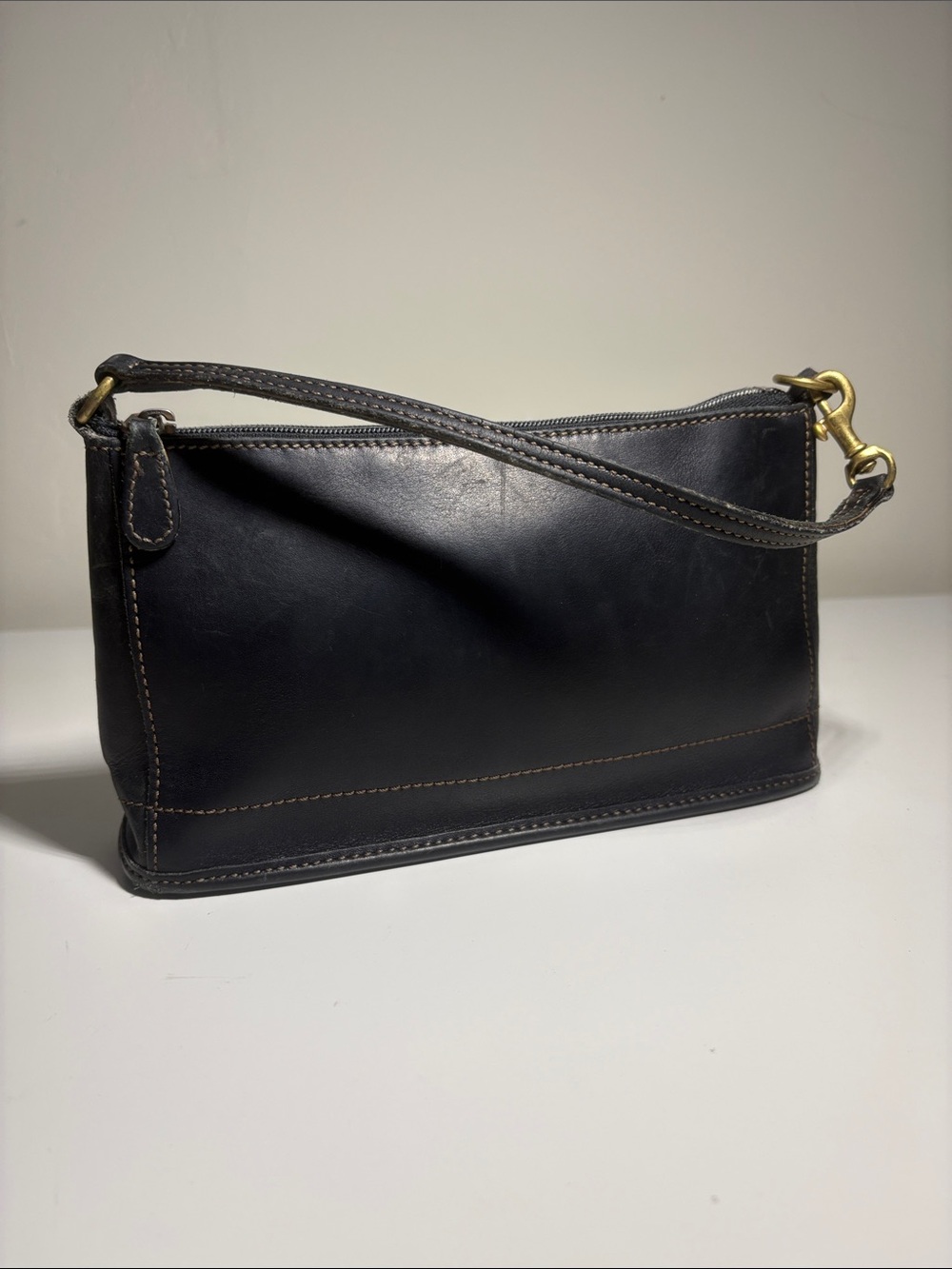 Vintage Coach Bleeker Demi 9311 - glove leather, gorgeous patina. Y2K dream bag
